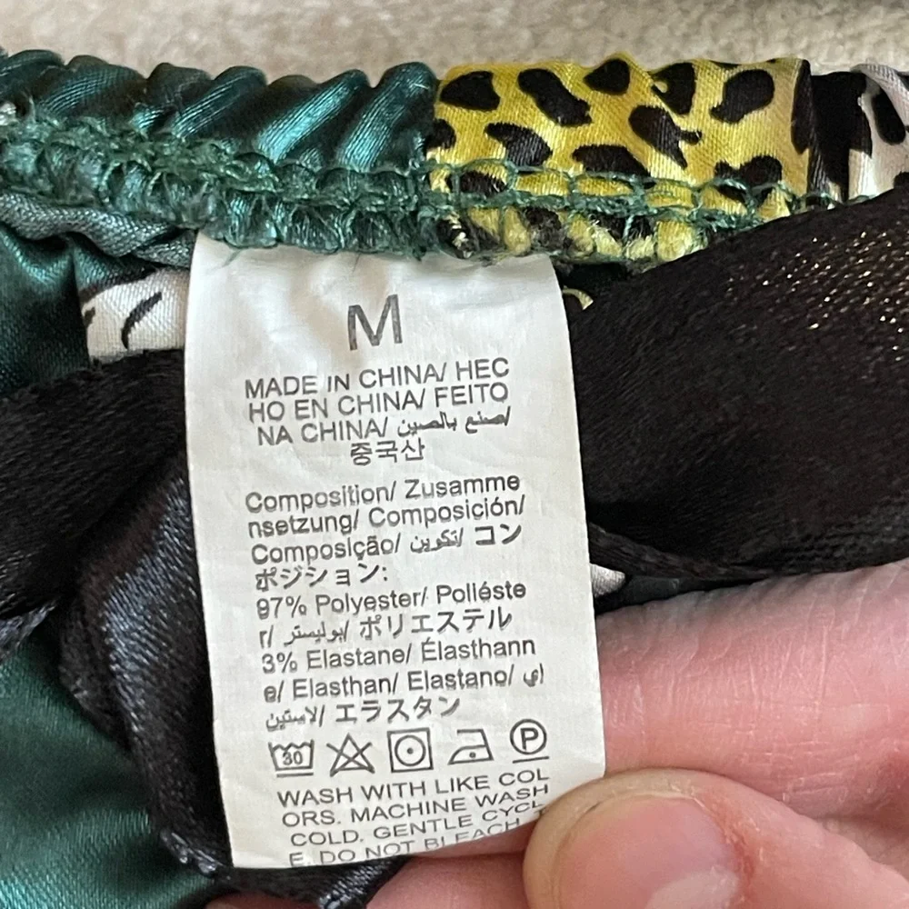 SHEIN Green Leopard Print Pajama Set - Picture 6 of 8